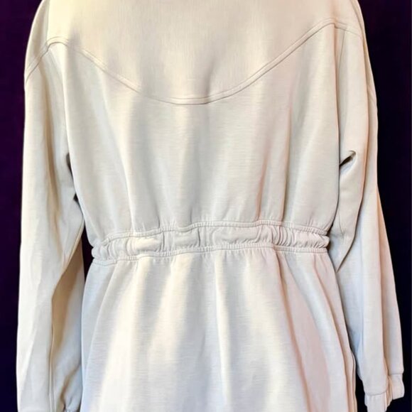 Lululemon athletica Softstreme Cinch-Waist Jacket - Opal Size 6 Like New - Picture 3 of 4